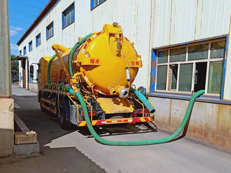 平谷厂区化粪池清理