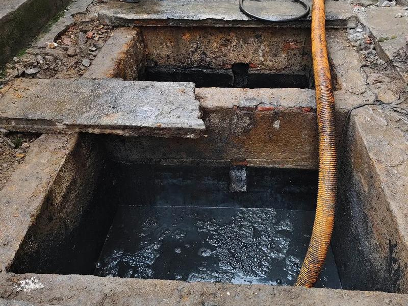 平谷清理化粪池